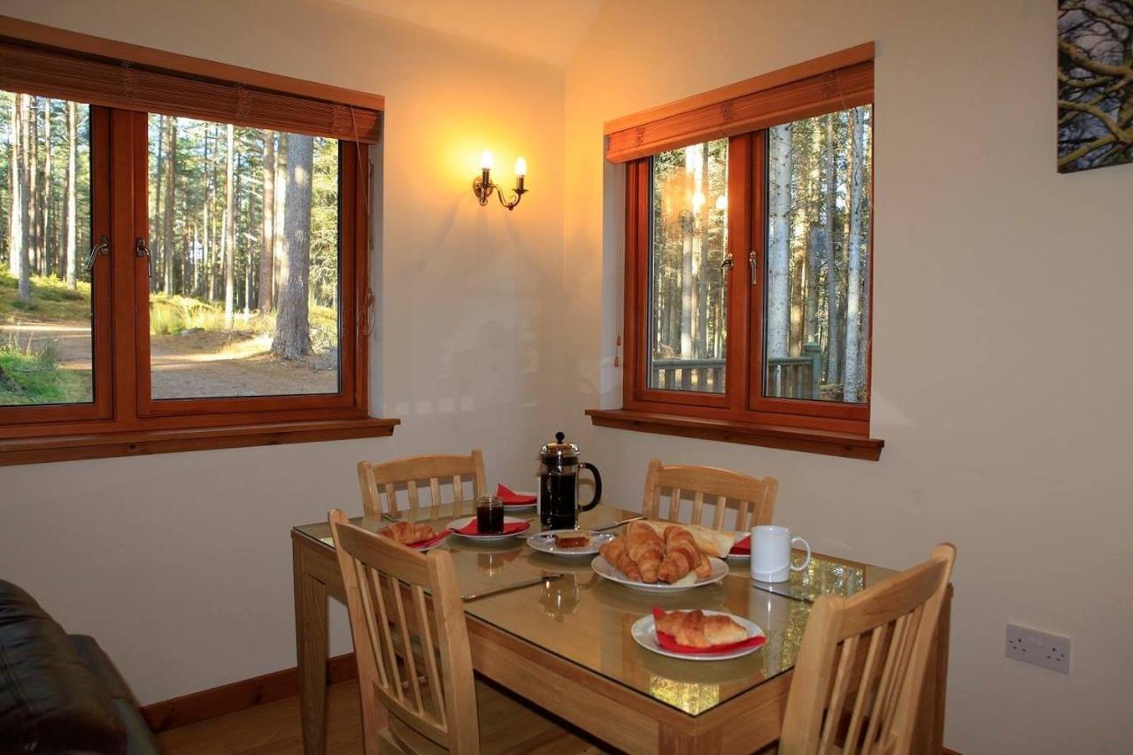 Cairngorm Lodges Aboyne Esterno foto